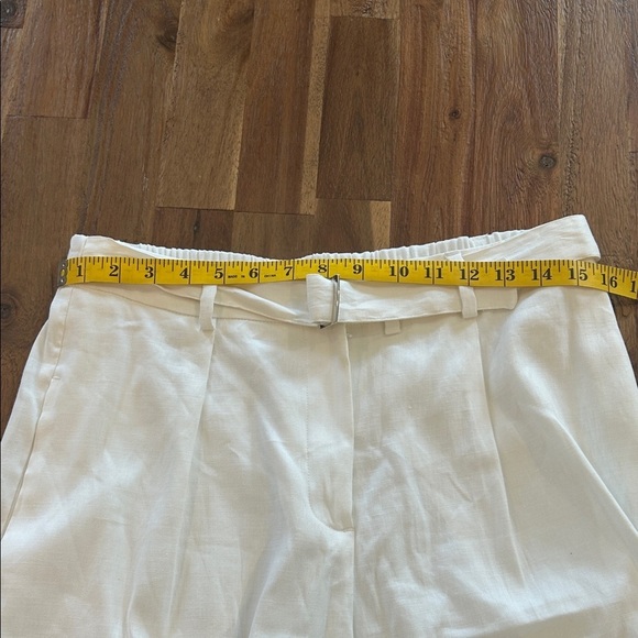 Seventy Cream Women's Shorts - Picture 4 of 8